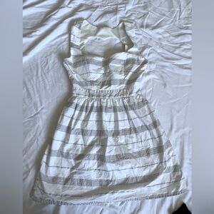 Juniors White dress with gray stripes | heart cutout size 3